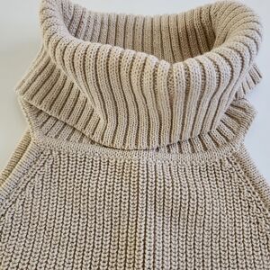 MARCIANO Sleeveless Turtleneck Rib Sweater Top